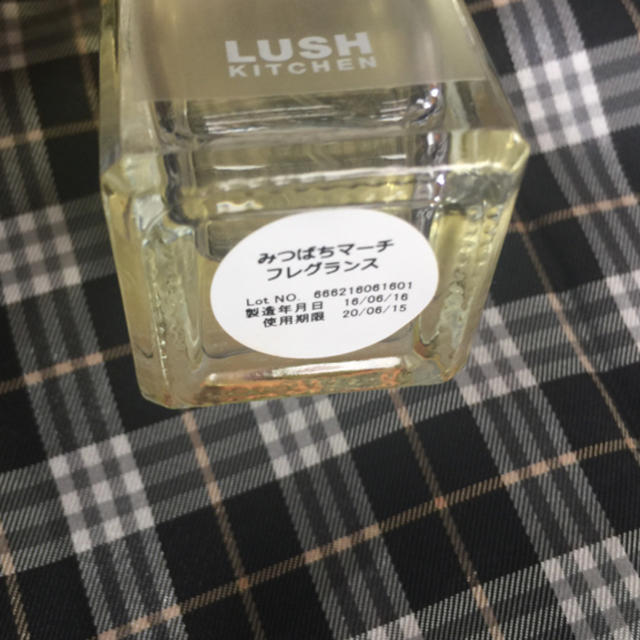 LUSH(ラッシュ)のLUSH みつばちマーチ  香水 コスメ/美容の香水(香水(女性用))の商品写真