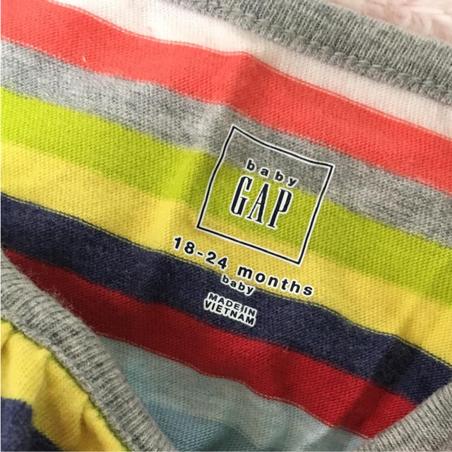 babyGAP(ベビーギャップ)のギャップ♡90サイズ ロンパース キッズ/ベビー/マタニティのキッズ服女の子用(90cm~)(Tシャツ/カットソー)の商品写真