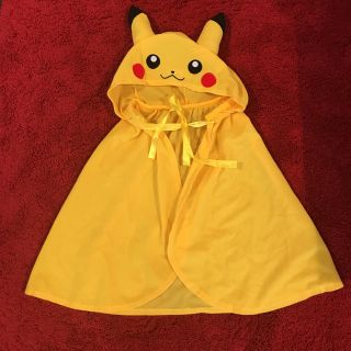 ポケモン ちょもぶち様専用 ピカチュウポンチョ 子供用の通販 ラクマ