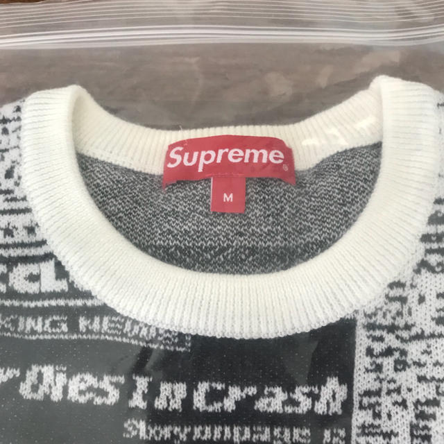 Supreme(シュプリーム)のMサイズ Supreme Newsprint Sweater off-white メンズのトップス(ニット/セーター)の商品写真