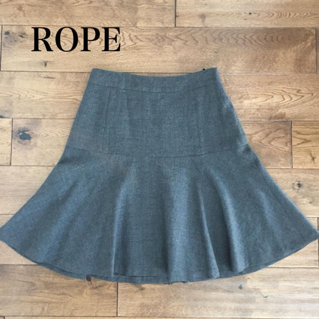 ROPE’(ロペ)の♡ROPE♡秋冬素材 膝丈スカート グレー M レディースのスカート(ひざ丈スカート)の商品写真