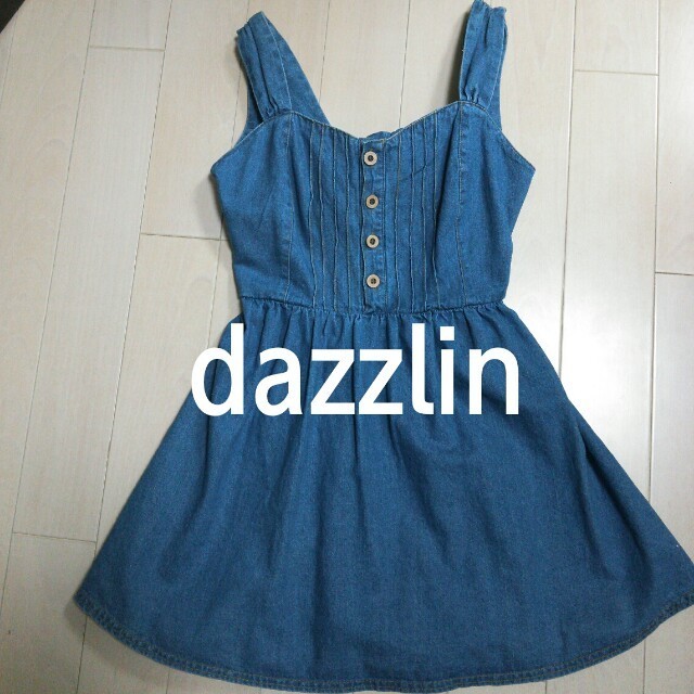 dazzlin(ダズリン)のdazzlin 後ろﾘﾎﾞﾝデニムワンピ レディースのワンピース(ミニワンピース)の商品写真