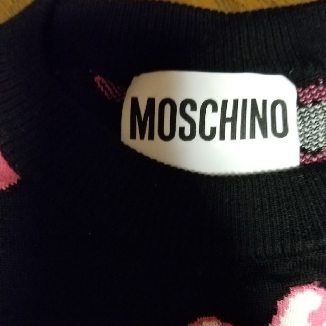 MOSCHINO(モスキーノ)のMOSCHINO　Barbieコラボニット レディースのトップス(ニット/セーター)の商品写真