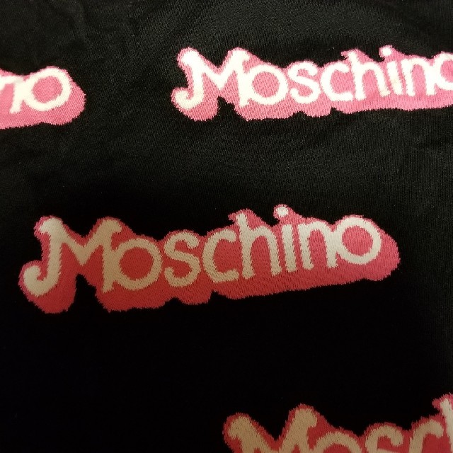 MOSCHINO(モスキーノ)のMOSCHINO　Barbieコラボニット レディースのトップス(ニット/セーター)の商品写真