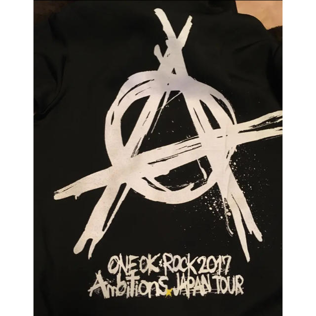 ONE OK ROCK(ワンオクロック)のone ok rock パーカー エンタメ/ホビーのタレントグッズ(ミュージシャン)の商品写真