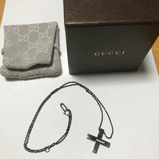 グッチ(Gucci)のGUCCIクロス ネックレス(ネックレス)