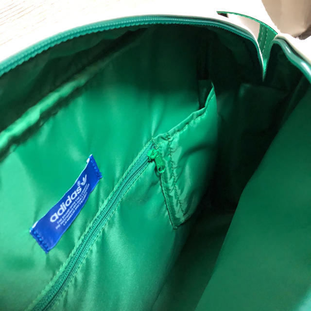 adidas(アディダス)のアディダス スタンスミス ショルダーバッグ 美中古品 メンズのバッグ(ショルダーバッグ)の商品写真