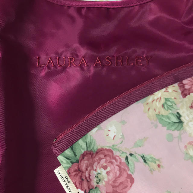 LAURA ASHLEY(ローラアシュレイ)の新品未使用 ローラアシュレイ マイバッグ Lサイズ レディースのバッグ(エコバッグ)の商品写真