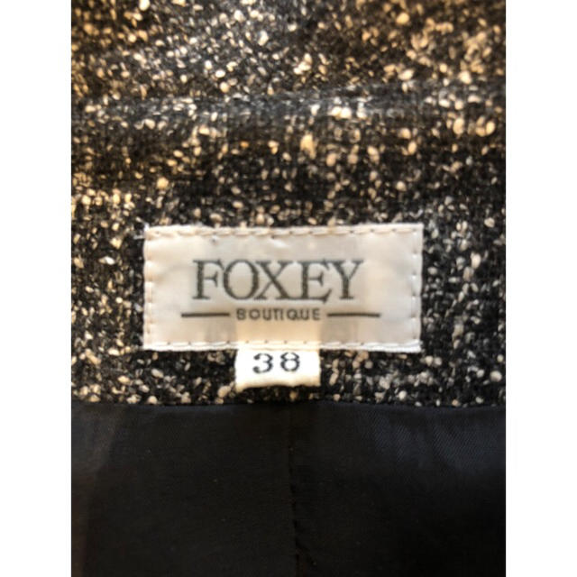 FOXEY(フォクシー)のminteaさん専用ベース【美品】FOXEYツイードジャケット レディースのジャケット/アウター(ノーカラージャケット)の商品写真