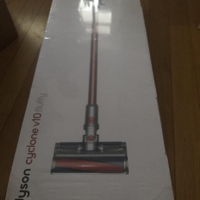 Dyson(ダイソン)のDyson V10 Fluffy KAZU様専用 スマホ/家電/カメラの生活家電(掃除機)の商品写真