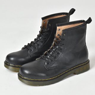 ドクターマーチン(Dr.Martens)の【ゆん様専用】SVEC 8ホール レースアップブーツ(ブーツ)