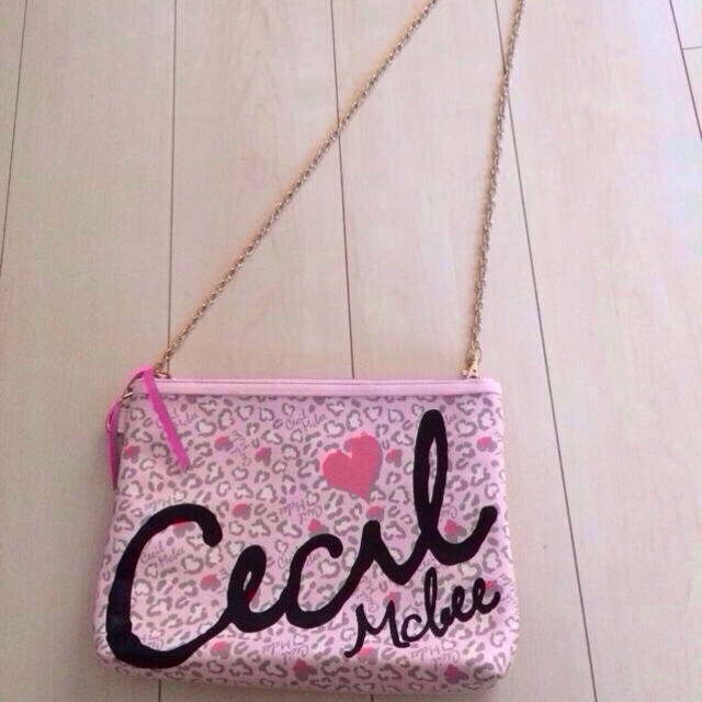 CECIL McBEE(セシルマクビー)のセシル☆新品☆クラッチ＆ショルダーバック レディースのバッグ(ショルダーバッグ)の商品写真