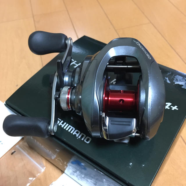 SHIMANO(シマノ)のシマノ クロナーク c14 151HG スポーツ/アウトドアのフィッシング(リール)の商品写真