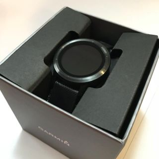 ガーミン(GARMIN)のvivoactive3［GARMIN］［おまけ付き］ ［値下げ可］(腕時計(デジタル))