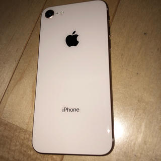 アップル(Apple)のニコニコ2770様　iPhone8 64GB docomo ゴールド(スマートフォン本体)