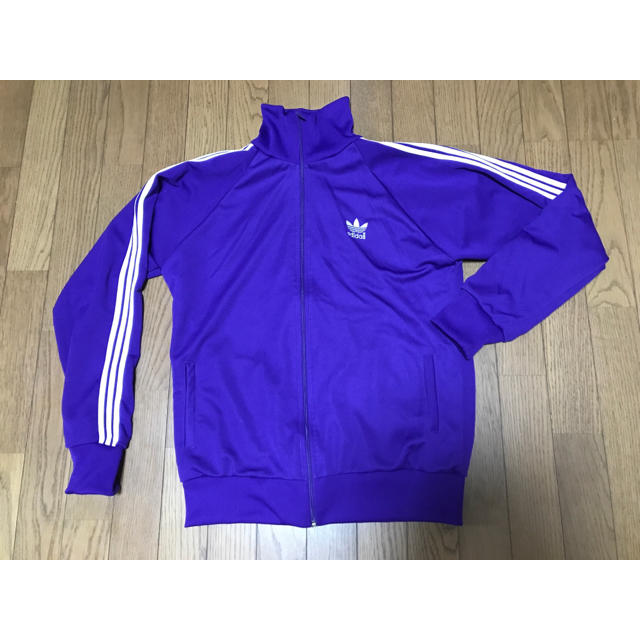 adidas originalsジャージ