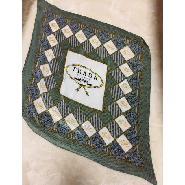 2022 PRADA - 専用 PRADAプリーツスカーフの通販 by みさ's shop|プラダならラクマ 通販超激得