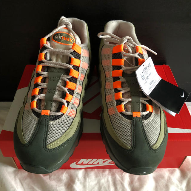 NIKE(ナイキ)の送込 NIKE AIR MAX 95 OG TOTAL ORANGE 26cm  メンズの靴/シューズ(スニーカー)の商品写真