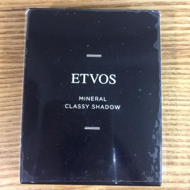 ETVOS(エトヴォス)のETVOS ミネラルクラッシィシャドー コスメ/美容のベースメイク/化粧品(アイシャドウ)の商品写真