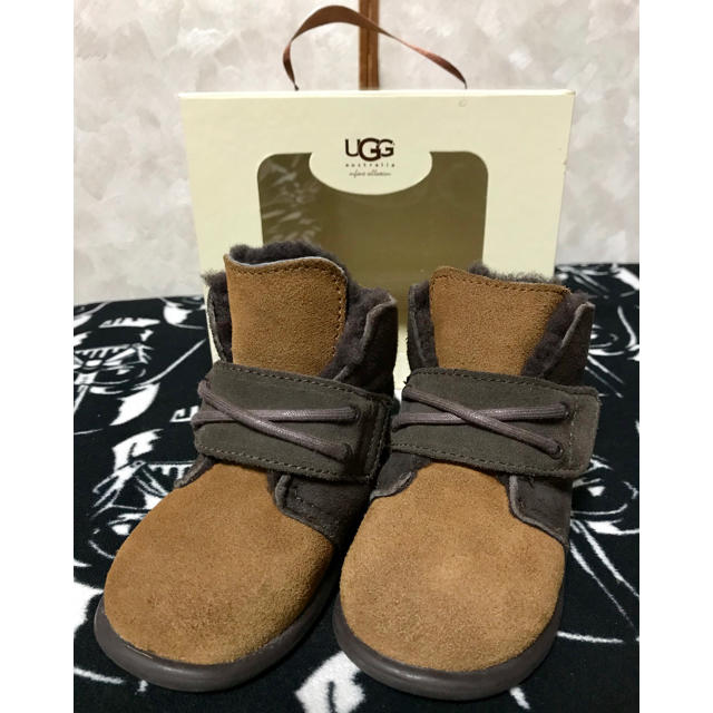 UGG(アグ)のUGG アグ ムートンブーツ 14㎝ キッズ/ベビー/マタニティのベビー靴/シューズ(~14cm)(ブーツ)の商品写真