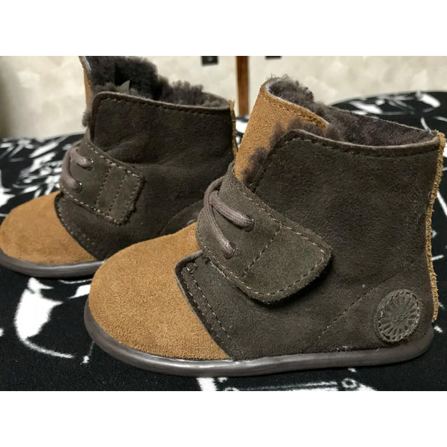 UGG(アグ)のUGG アグ ムートンブーツ 14㎝ キッズ/ベビー/マタニティのベビー靴/シューズ(~14cm)(ブーツ)の商品写真