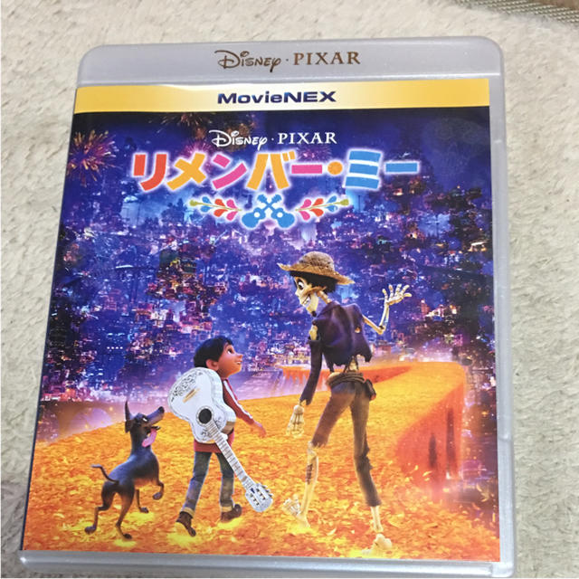 Disney(ディズニー)のリメンバーミー ブルーレイ盤 エンタメ/ホビーのDVD/ブルーレイ(キッズ/ファミリー)の商品写真