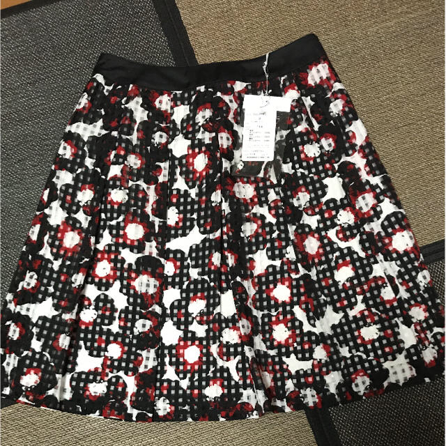 GALLERY VISCONTI(ギャラリービスコンティ)のスカート レディースのスカート(ひざ丈スカート)の商品写真