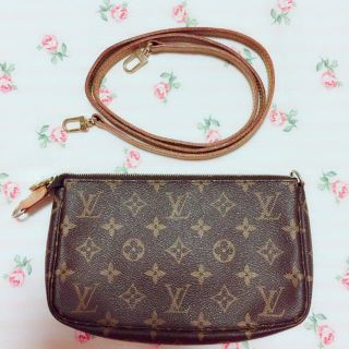 ルイヴィトン(LOUIS VUITTON)のルイヴィトン アクセサリーポーチ ショルダーバッグ(ポーチ)