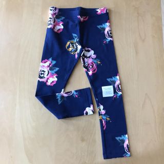 オールドネイビー(Old Navy)の花柄レギンス110(パンツ/スパッツ)