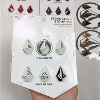 ボルコム(volcom)のSN21 新品 送込◾︎白 ボルコム Stone Studs デッキパッド(アクセサリー)