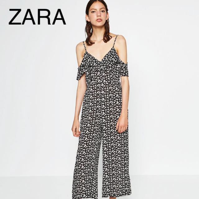 ZARA(ザラ)のZARA オフショル オールインワン  レディースのパンツ(オールインワン)の商品写真