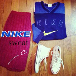 ナイキ(NIKE)のNIKE スウェット(トレーナー/スウェット)