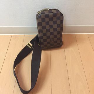 ルイヴィトン(LOUIS VUITTON)のLOUISVUITTON ルイヴィトン ジェロニモス ウエストポーチ(ボディバッグ/ウエストポーチ)