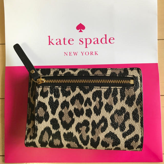 kate spade new york(ケイトスペードニューヨーク)の新品 ケイトスペード  折り財布 ヒョウ柄 レディースのファッション小物(財布)の商品写真