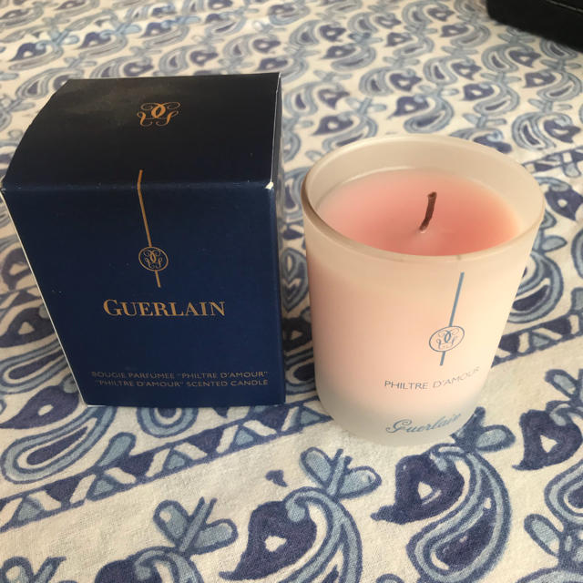 GUERLAIN(ゲラン)のゲランのアロマキャンドル⭐️シャリマー コスメ/美容のリラクゼーション(キャンドル)の商品写真
