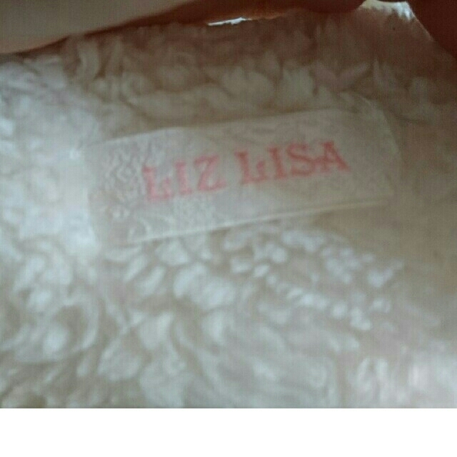 LIZ LISA(リズリサ)の【未使用】リズリサ 上着 モコモコアウター レディースのジャケット/アウター(その他)の商品写真