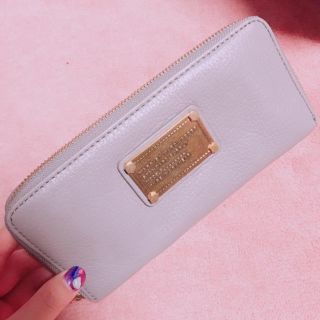 マークバイマークジェイコブス(MARC BY MARC JACOBS)の長財布▲グレー(財布)