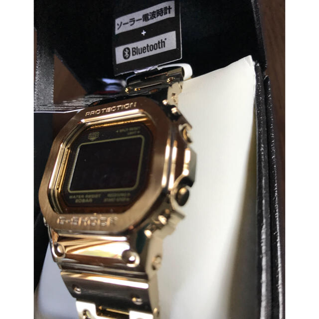 G-SHOCK(ジーショック)の【2本売り】G-SHOCK フルメタル  ゴールド&ブラック メンズの時計(腕時計(デジタル))の商品写真