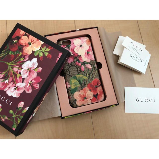 Gucci - GUCCI iPhoneケースの通販 by M's shop｜グッチならラクマ