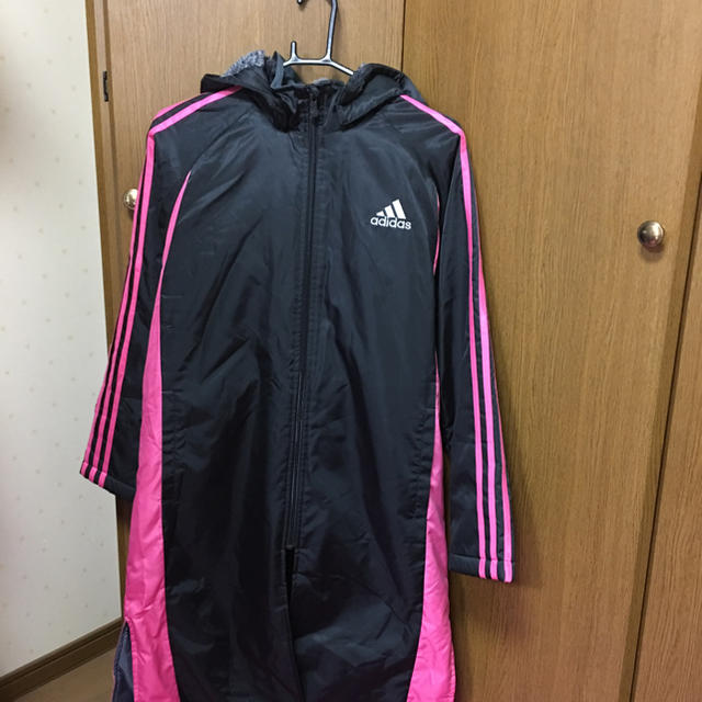 adidas(アディダス)のadidas ベンチコート 160cm キッズ/ベビー/マタニティのキッズ服女の子用(90cm~)(コート)の商品写真