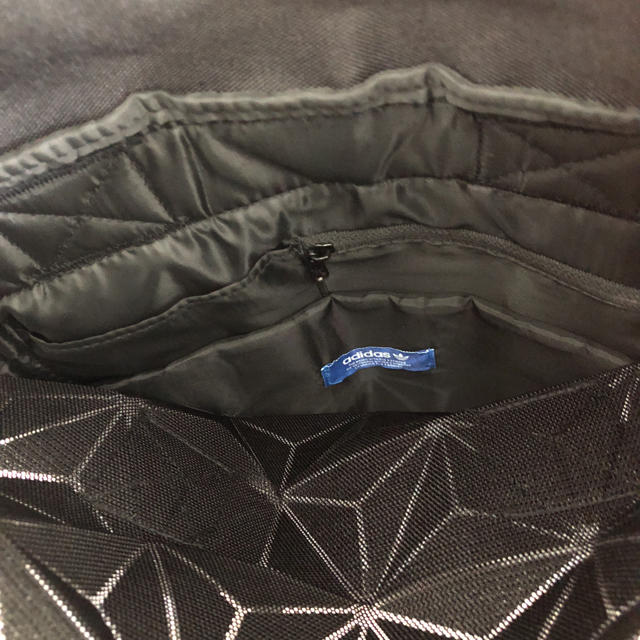 adidas(アディダス)のアディダス リュック メンズのバッグ(バッグパック/リュック)の商品写真