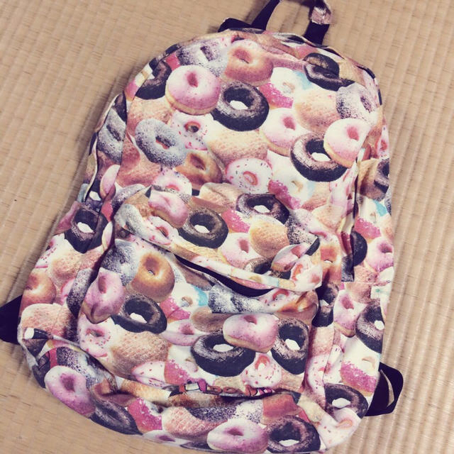 新品タグ付き　doughnut ドーナッツ　リュック　バックパック　大容量