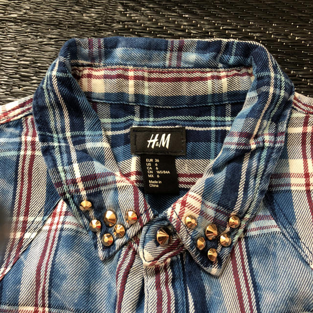 H&M(エイチアンドエム)のH&M☆チェックノースリーブシャツ レディースのトップス(シャツ/ブラウス(半袖/袖なし))の商品写真