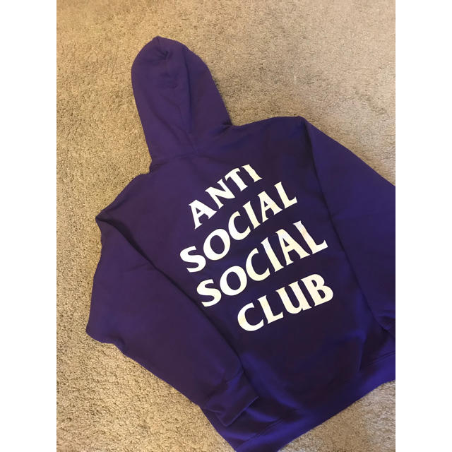 ANTI(アンチ)の本物美品ANTI  SOCIAL  SOCIAL  CLUBパーカーパープル メンズのトップス(パーカー)の商品写真