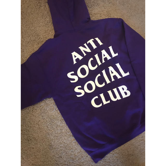 ANTI(アンチ)の本物美品ANTI  SOCIAL  SOCIAL  CLUBパーカーパープル メンズのトップス(パーカー)の商品写真