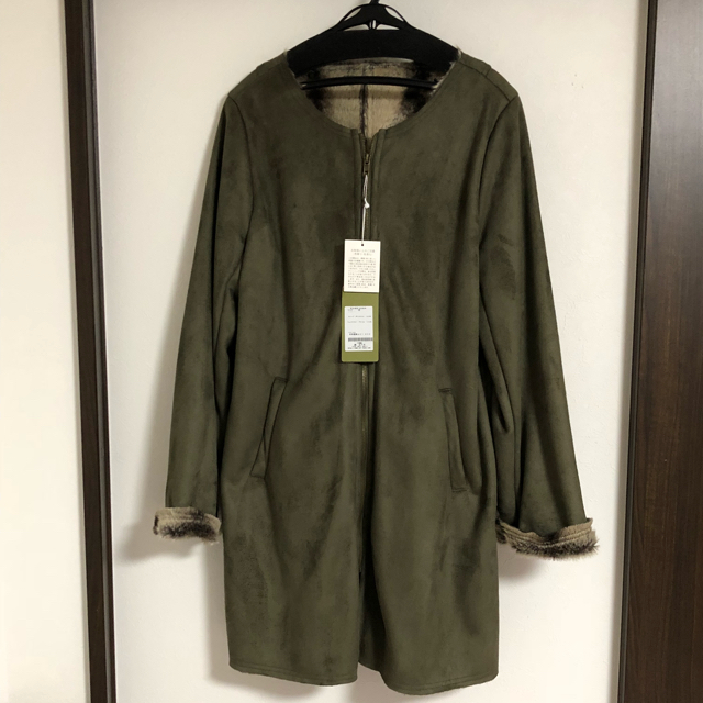 新品   ファーコート レディースのジャケット/アウター(ロングコート)の商品写真