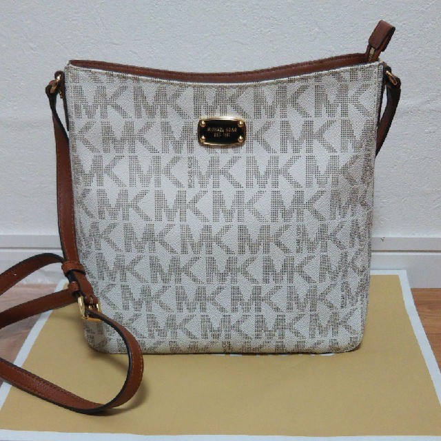 MICHAEL KORS ショルダーバッグバッグ