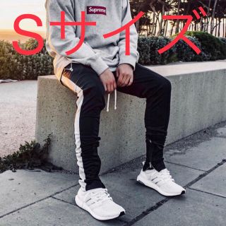 フィアオブゴッド(FEAR OF GOD)のMnml track pants Sサイズ 黒/白(スラックス)