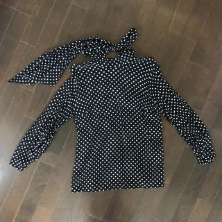 ザラ(ZARA)のZARA  ドットトップス(カットソー(長袖/七分))