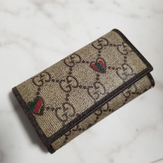 グッチ(Gucci)のくまくま様専用(キーケース)